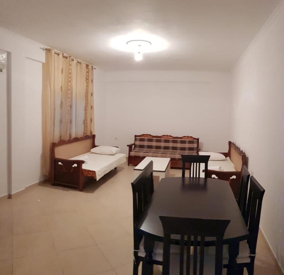 Apartment Stunning Sea View Sarandë